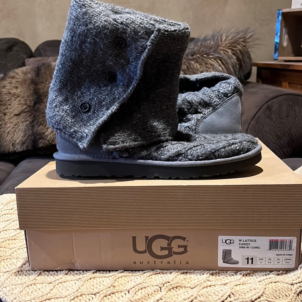 Cozy, adjustable Ugg Boots
